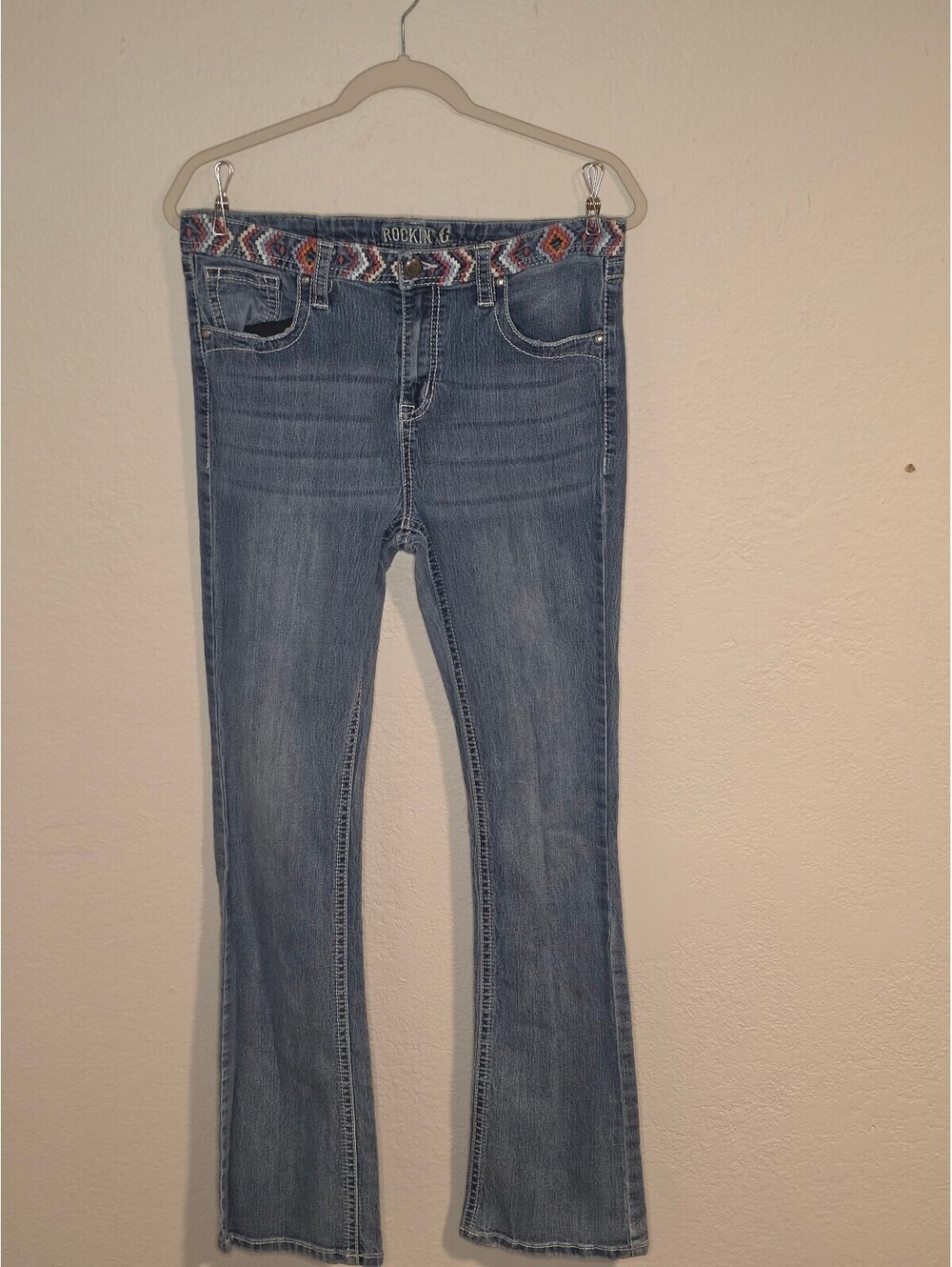 Rockin C Women's Size 32 Embroidered Waistband Bootcut Stretch Jeans Blue